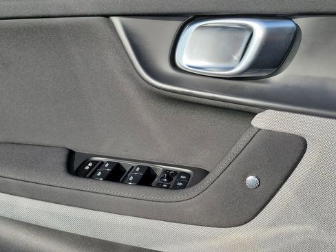 Used 2022 Polestar Polestar 2 w/ Plus Package image 13