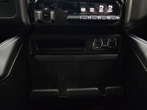 Used 2021 RAM 3500 Laramie image 53