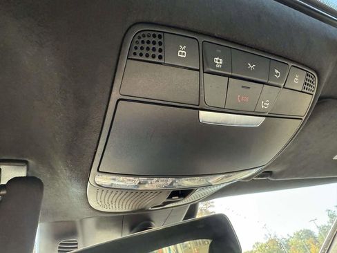 Used 2022 Mercedes-Benz AMG GT 43 image 27