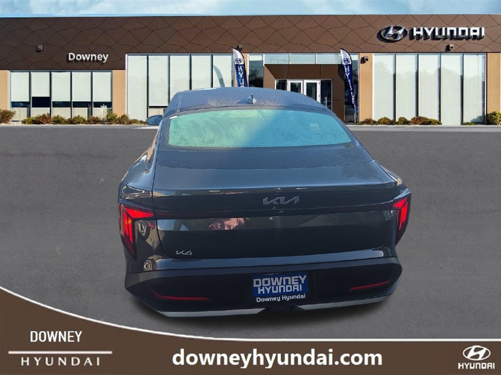 Used 2025 Kia K4 FWD image 3