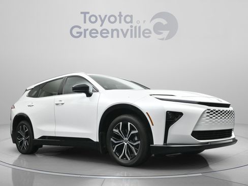 Certified 2025 Toyota Crown Signia image 20