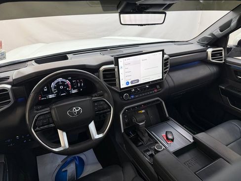 Used 2024 Toyota Tundra Platinum image 10