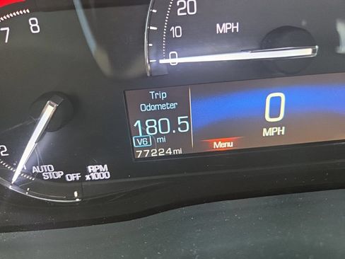 Used 2017 Cadillac XT5 Premium Luxury FWD image 13