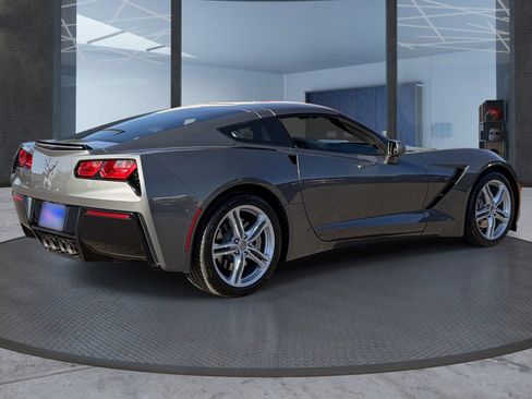 Certified 2016 Chevrolet Corvette Stingray Coupe RWD image 6