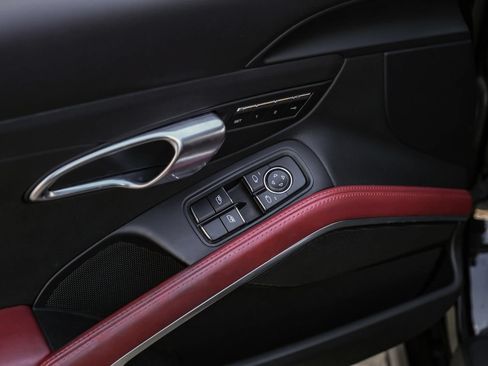 Used 2019 Porsche 718 Cayman S RWD image 31