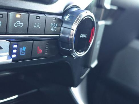 Used 2025 Ford F150 Raptor image 39