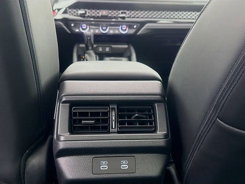 Certified 2025 Honda Accord EX-L image 30