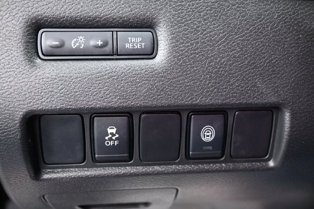 Used 2024 Nissan Murano SV FWD image 22
