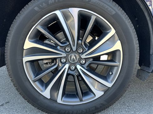 Used 2020 Acura MDX SH-AWD w/ Technology Package image 14