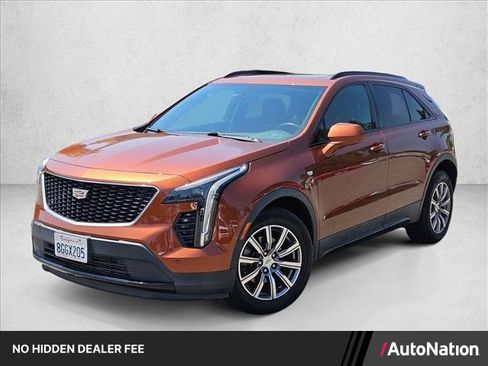Used 2019 Cadillac XT4 Sport FWD image 1