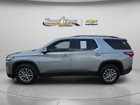 Used 2023 Chevrolet Traverse LT FWD image 5