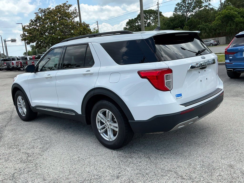 Used 2023 Ford Explorer XLT w/ Equipment Group 202A RWD image 4