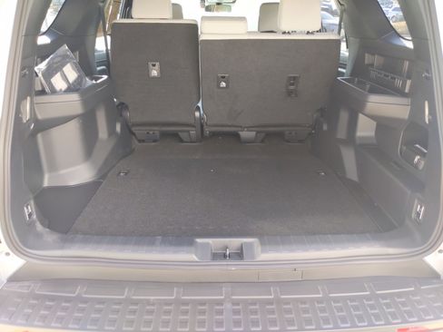 Used 2025 Toyota 4Runner SR5 image 31