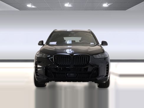 Used 2026 BMW X5 xDrive50e w/ M Sport Package image 5