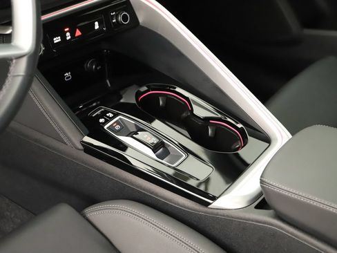 Used 2025 Audi Q5 Prestige AWD/4WD image 17