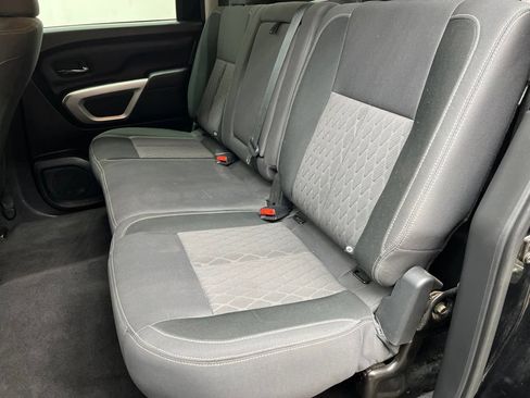 Used 2024 Nissan Titan SV RWD image 20