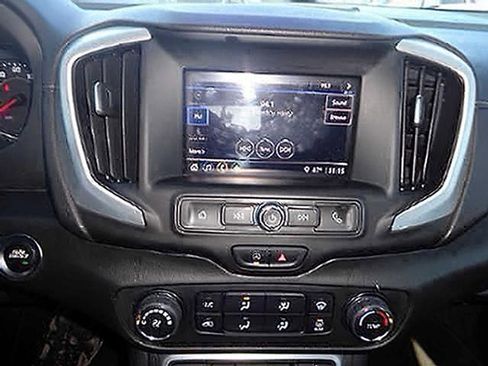 Used 2022 GMC Terrain SLE w/ Fleet Convenience Package AWD/4WD image 12