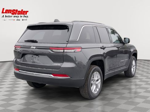New 2025 Jeep Grand Cherokee Laredo X w/ Luxury Tech Group I image 3