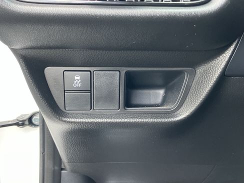 Certified 2024 Honda HR-V LX image 19