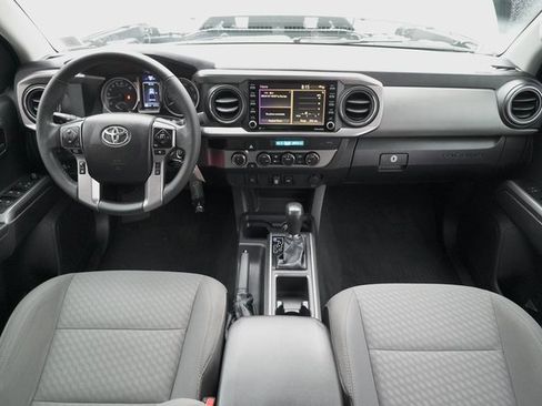 Certified 2022 Toyota Tacoma SR5 image 26