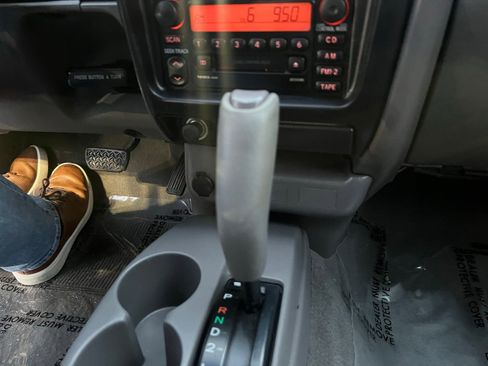 Used 2003 Toyota Tacoma 2WD Xtracab image 14