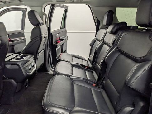 Certified 2025 Ford Expedition Max Platinum AWD/4WD image 22