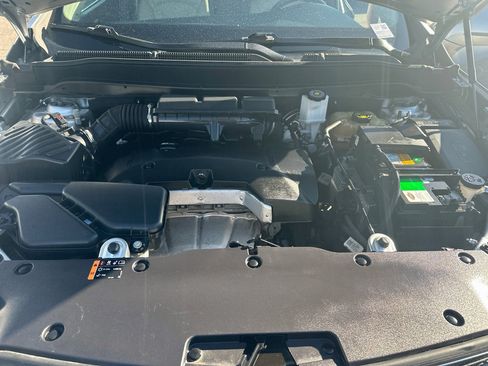 Used 2018 Buick Envision Preferred AWD/4WD image 33