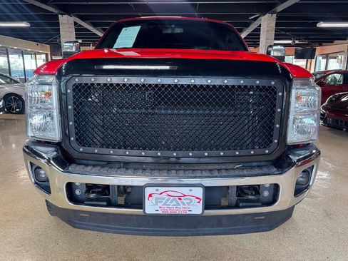 Used 2016 Ford F250 Lariat w/ Lariat Ultimate Package AWD/4WD image 2