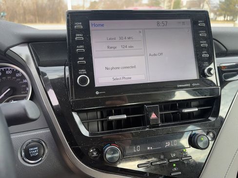 Used 2023 Toyota Camry XLE w/ Cold Weather Package image 15