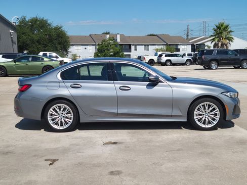 Used 2024 BMW 330i xDrive Sedan image 3