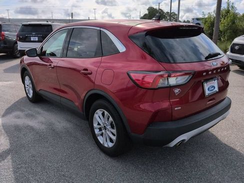 Used 2020 Ford Escape SE FWD image 6