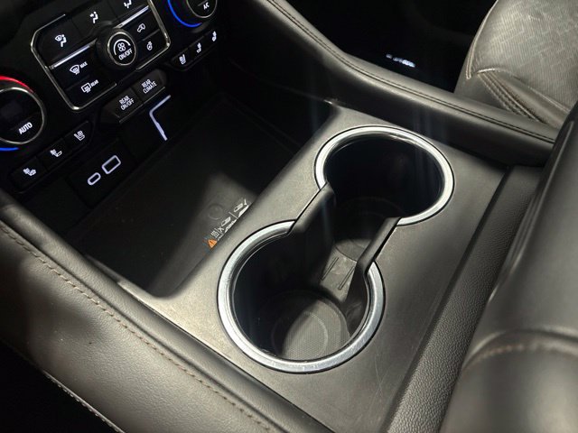 Used 2023 Chevrolet Suburban High Country w/ Advanced Technology Package AWD/4WD image 32