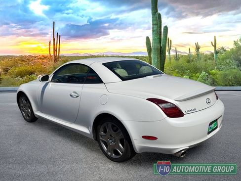 Used 2007 Lexus SC 430 Convertible RWD image 5
