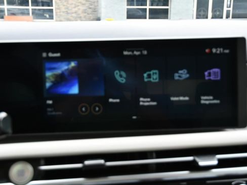 Used 2025 Hyundai Tucson SEL image 13