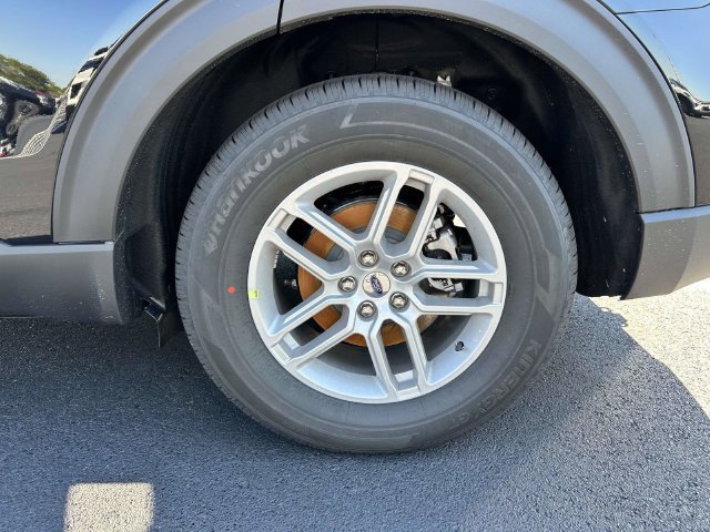 New 2027 Ford Explorer Active w/ Active Comfort Package RWD image 4