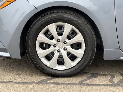 Certified 2025 Toyota Corolla LE image 25