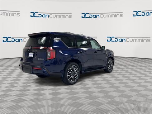 Used 2025 Nissan Armada Platinum Reserve image 8