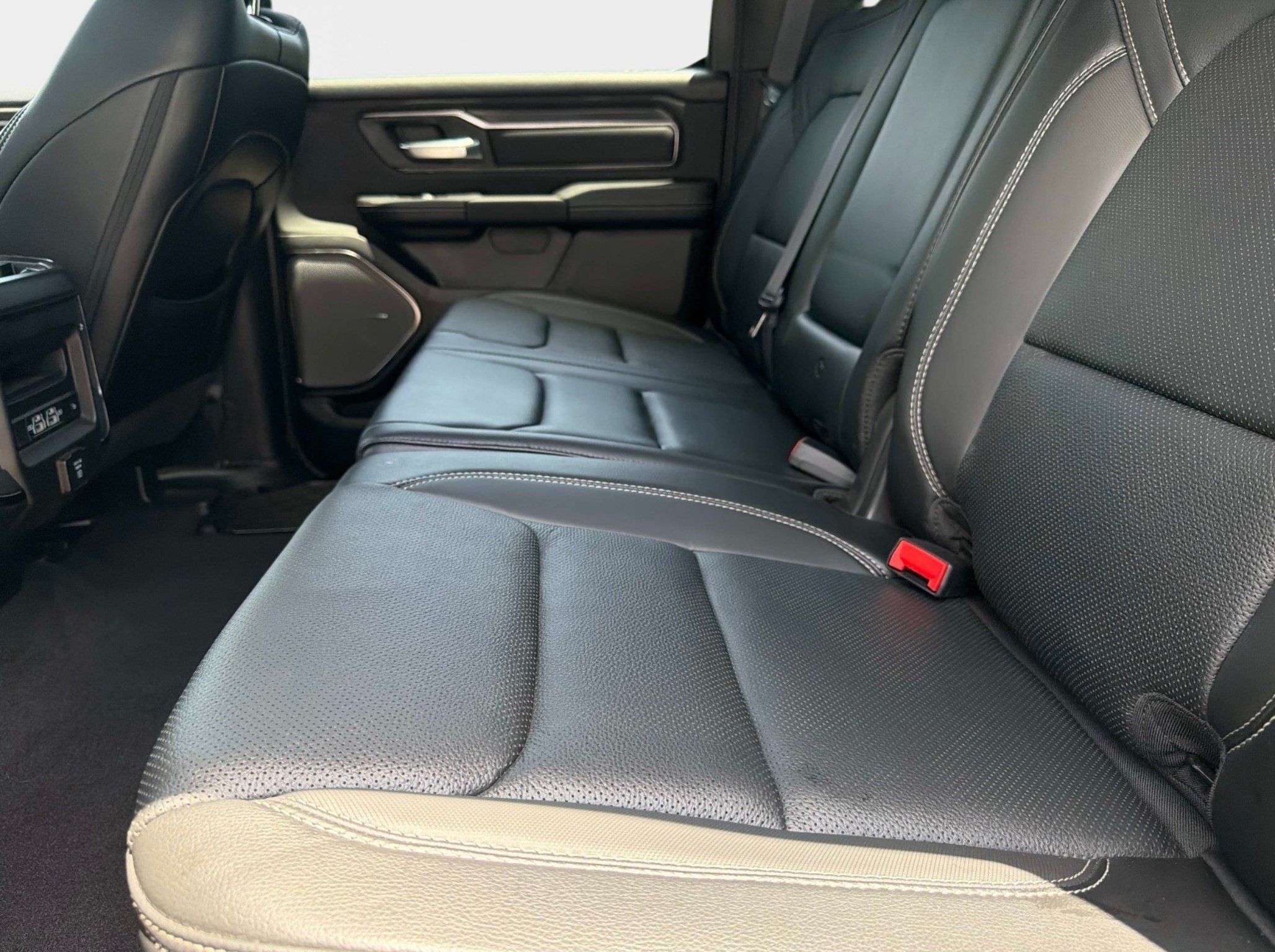 Used 2025 RAM 1500 Rebel w/ Rebel Level 2 Equipment Group AWD/4WD image 32
