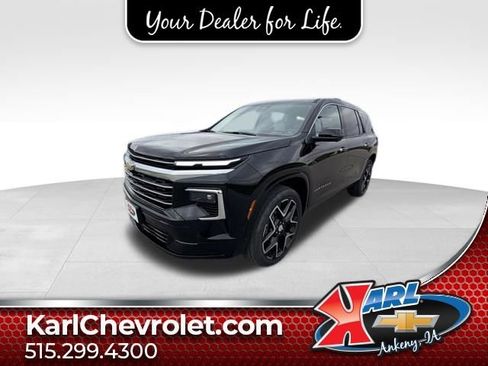 Certified 2025 Chevrolet Traverse High Country AWD/4WD image 1