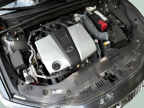 Used 2025 Lexus ES 350 Ultra Luxury FWD image 24
