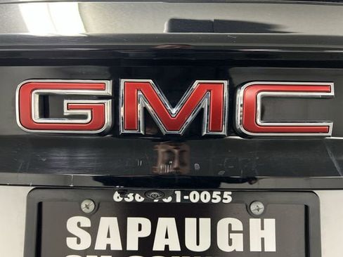 Certified 2025 GMC Acadia Elevation image 31