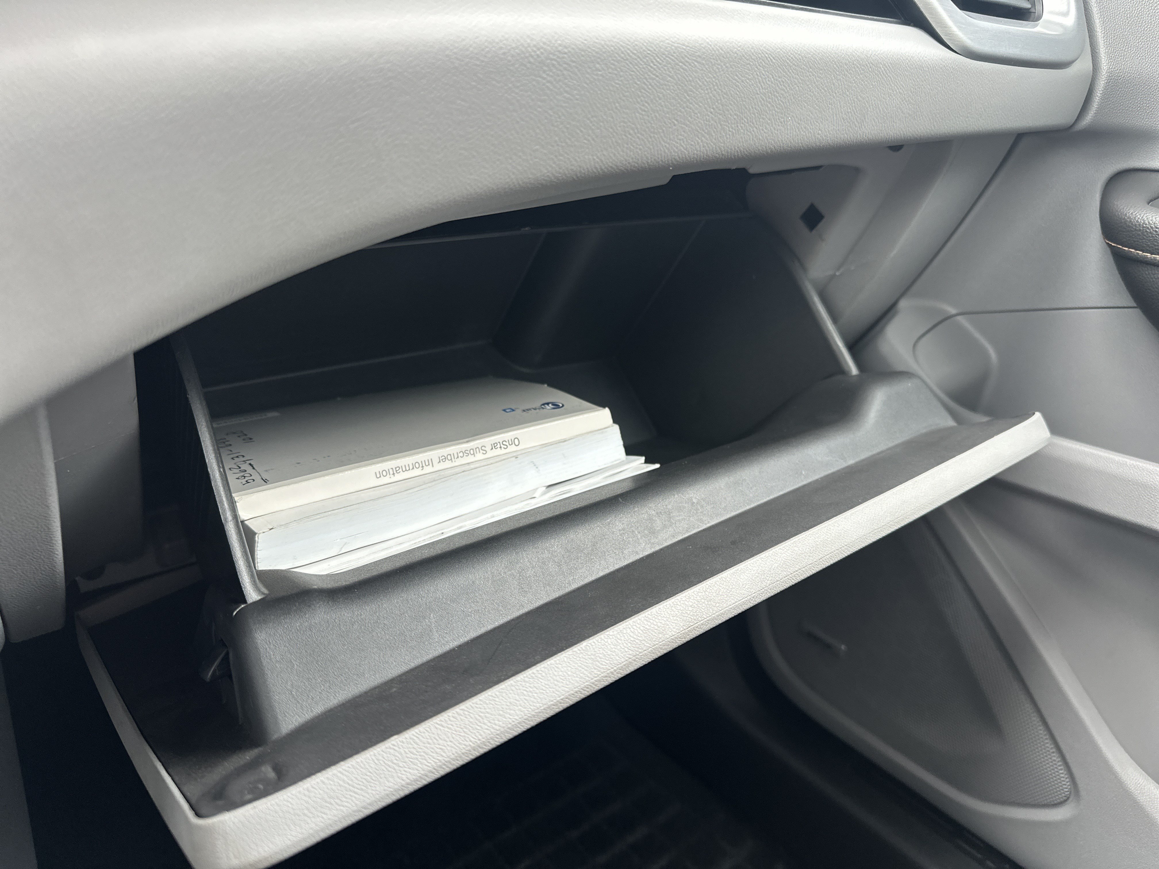 Used 2019 GMC Terrain SLT w/ Preferred Package FWD image 27