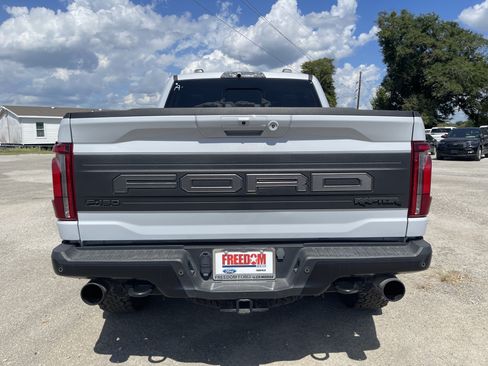 Used 2025 Ford F150 Raptor AWD/4WD image 5