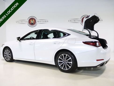 Used 2022 Lexus ES 350 w/ ES 350 Ultra Luxury Package FWD image 27