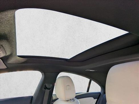 Used 2023 Mercedes-Benz CLA 250 image 16