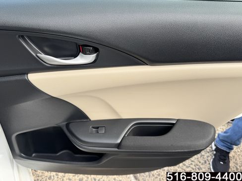 Used 2018 Honda Civic EX image 31
