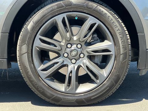 Used 2018 Land Rover Range Rover Evoque Landmark Edition AWD/4WD image 26