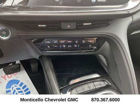 Used 2022 Buick Envision Preferred FWD image 18