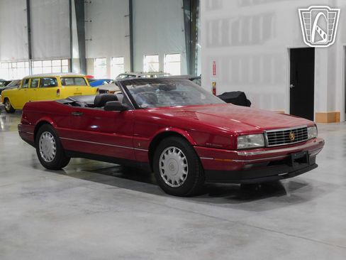 Used 1993 Cadillac Allante image 30
