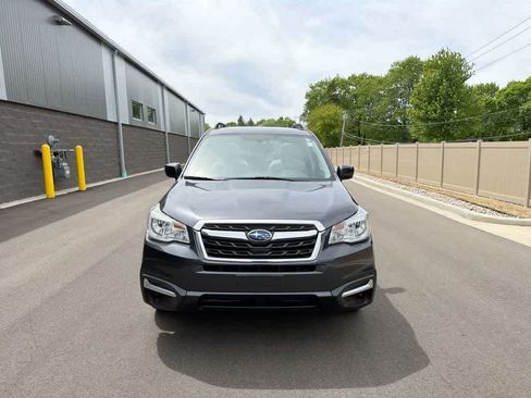 Used 2018 Subaru Forester 2.5i Premium w/ All-Weather Package AWD/4WD image 16
